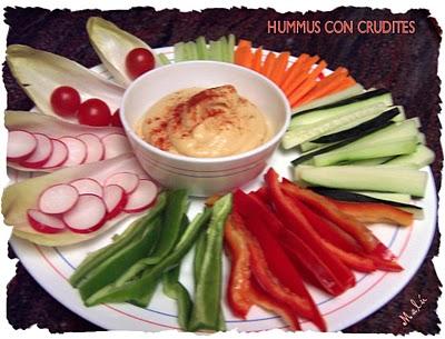 HUMMUS CON CRUDITÉS HUMMUS CON CRUDITÉS