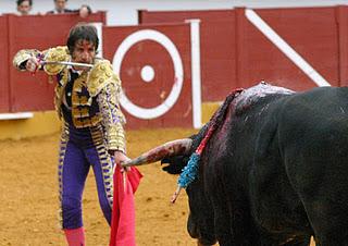 HECHOS DE OTRA PASTA HECHOS DE OTRA PASTA
