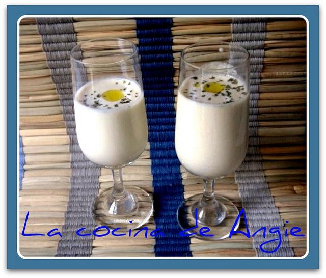 AJO BLANCO MALAGUEÑO AJO BLANCO MALAGUEÑO