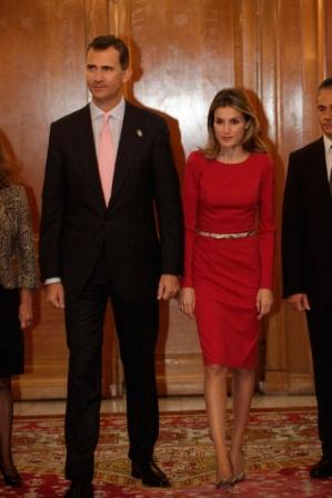 Premios Príncipe de Asturias. El look de Dña. Letizia en las audiencias en el Hotel de La Reconquista