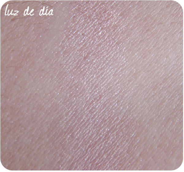 Reseña: Revlon ColorStay Brighten Mineral Finishing Powder Reseña: Revlon ColorStay Brighten Mineral Finishing Powder