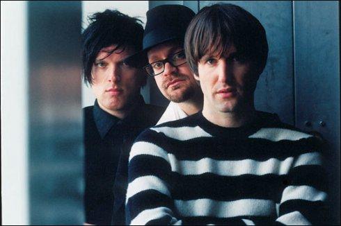 ash Only Singles: Ash – The Best Of Ash