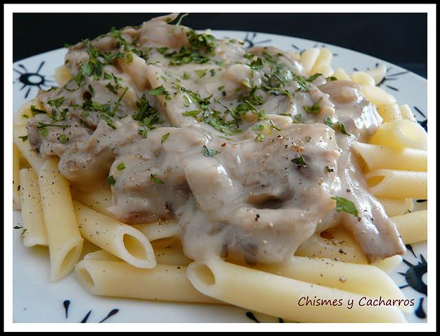 Macarrones con salsa de setas Macarrones con salsa de setas