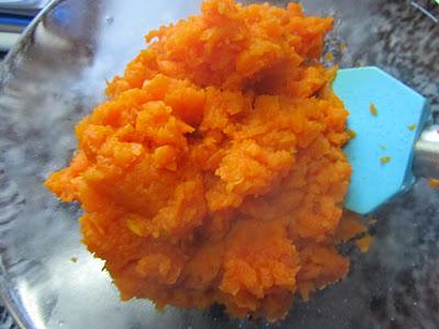 QUEQUÉ DE COCO Y ZANAHORIA QUEQUÉ DE COCO Y ZANAHORIA