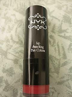 NYX 636 gardenia lipstick NYX 636 gardenia lipstick