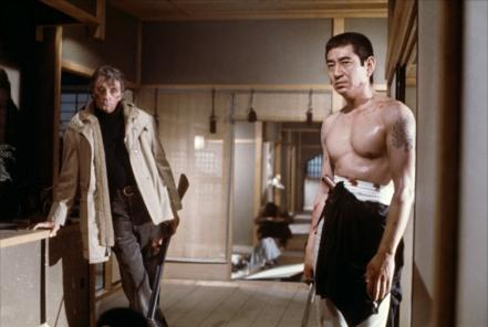 Los hombres que nunca ríen: “Yakuza”, los actores son el estilo. Robert Mitchum y Ken Takakura como ideas de un género.