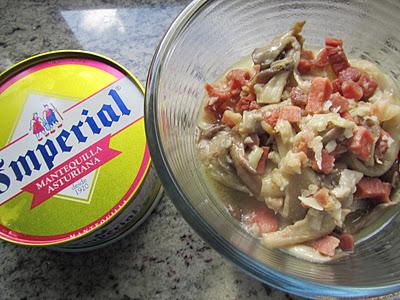 CROQUETAS DE SETAS Y JAMÓN CROQUETAS DE SETAS Y JAMÓN