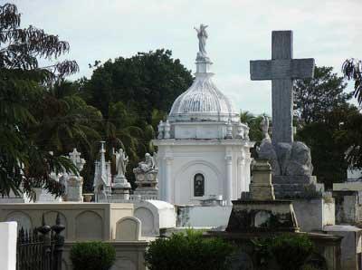 Día de los Fieles Difuntos 20111102113247-fieles-difuntos.jpg