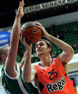 Lorbek y Navarro se recrean en Kazan (65-93)