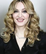 Madonna lanzará una nueva línea de moda Madonna lanzará una nueva línea de moda
