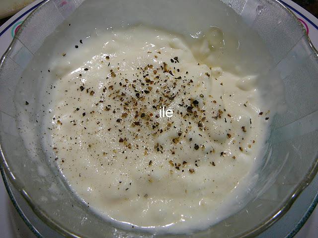 Salsa de yogur y ajo Salsa de yogur y ajo