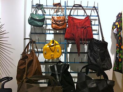 L'Emassik fall/winter 2011 (By Clotilde V.S) L'Emassik fall/winter 2011 (By Clotilde V.S)