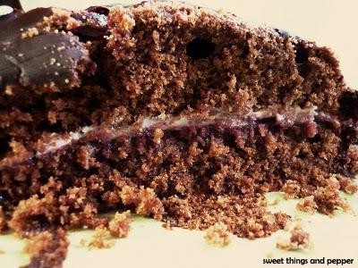 Bizcocho de chocolate y frambuesa. Bizcocho de chocolate y frambuesa.