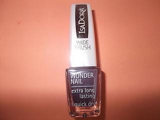 Look Uñil Wonder Nail Wise Brush de Isadora Look Uñil Wonder Nail Wise Brush de Isadora