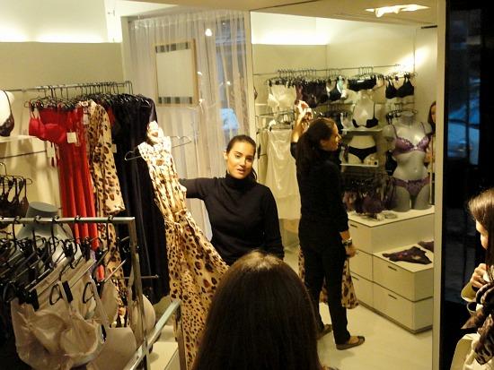 VANITY FAIR & BLOGGERS: COLECCIÓN FALL / WINTER 2011 VANITY FAIR & BLOGGERS: COLECCIÓN FALL / WINTER 2011