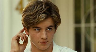 Las chicas se desmelenan con Jannis Niewöhner, el GIDEON de Kerstin Gier. Las chicas se desmelenan con Jannis Niewöhner, el GIDEON de Kerstin Gier.