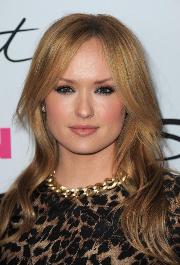 KAYLEEDEFER CABELLO Van los rizos con todo? El caso de Kaylee DeFer