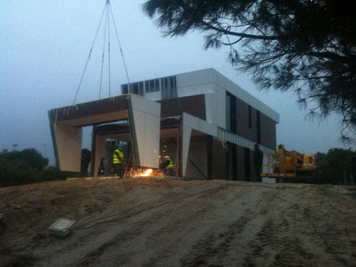 A-cero Projects Montaje de la vivienda piloto A-cero Tech en La Finca Las Marias, Torrelodones, Madrid