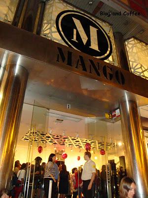 Fashion Night: Glamour Beauty Night by Sephora vs Glamour Shopping Night by Mango vs Noche&Moda; de los Cantones Village Fashion Night: Glamour Beauty Night by Sephora vs Glamour Shopping Night by Mango vs Noche&Moda; de los Cantones Village