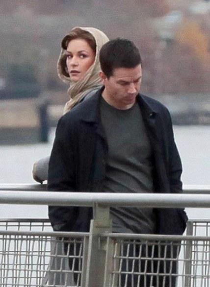 Catherine Zeta-Jones y Mark Wahlberg en el set de Broken City