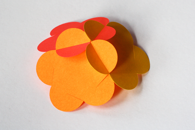 Diy: Bolas de papel decorativas en 3D Diy: Bolas de papel decorativas en 3D