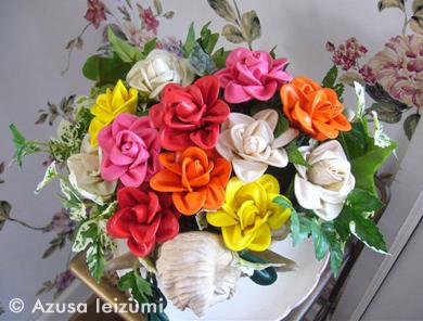 ramo-de-flores-latex-Azusa-Ieizumi Flores realistas con globos de látex