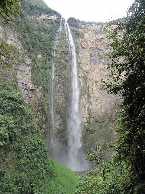 LA CATARATA DEL GOCTA: UNA INMENSA SINFONIA DE AGUA