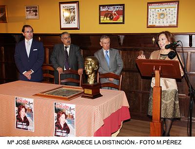CÓRDOBA: Mª JOSÉ BARRERA RECIBE EL PREMIO “TARIK DE IMPERIO” CÓRDOBA: Mª JOSÉ BARRERA RECIBE EL PREMIO “TARIK DE IMPERIO”