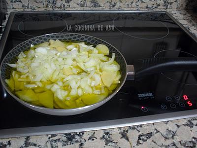 TORTILLA DE PATATAS (española)