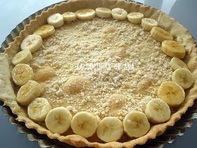 PASTEL DE PLATANO Y ALMENDRAS PASTEL DE PLATANO Y ALMENDRAS