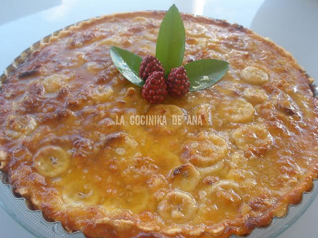 PASTEL DE PLATANO Y ALMENDRAS PASTEL DE PLATANO Y ALMENDRAS