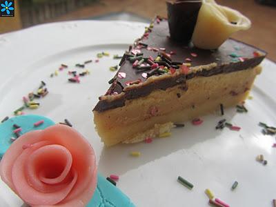 FLORES DE CHOCOLATE FLORES DE CHOCOLATE