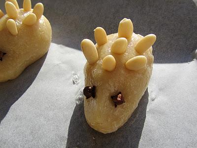 ERIZOS ALMENDRADOS ERIZOS ALMENDRADOS