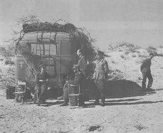 El XIII Cuerpo Británico en la frontera no se deja vencer con facilidad y Rommel se pierde en desierto - 25/11/1941. El XIII Cuerpo Británico en la frontera no se deja vencer con facilidad y Rommel se pierde en desierto - 25/11/1941.