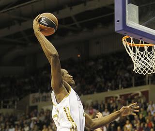 Ibaka tapona al CAI Zaragoza (67-84)