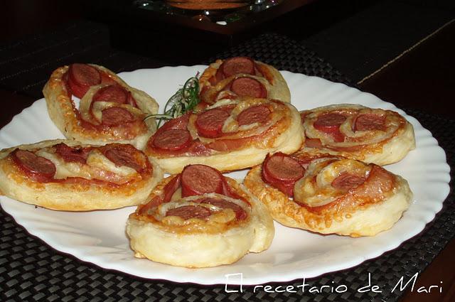 Hojaldres con salchicas Hojaldres con salchicas