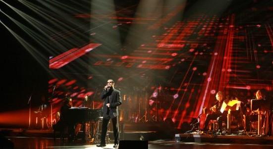 George Michael cancela su gira por una neumonía grave