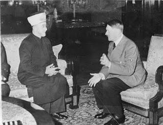 El Gran Mufti de Jerusalén se reúne con el Führer - 28/11/1941.