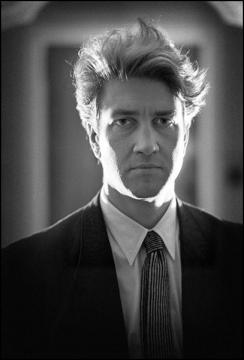 tumblr_lj8tulteaX1qgqdsxo1_500 David Lynch. Sueños,pesadillas y canciones: retrospectiva en el CICA (+ extras: miniciclo Disney navideño y un paseo por La torre de los siete jorobados)