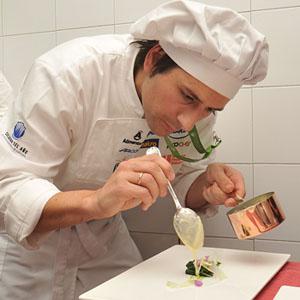 Sergio Bastard, vencedor de la 5ª Semifinal de IV Concurso Cocinero del Año