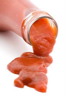 ketchup hecho con tomates orgánicos es más saludable