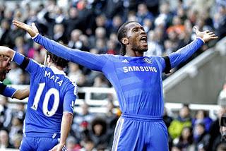 El Chelsea gana en Newcastle( 0-3) con gol de Drogba