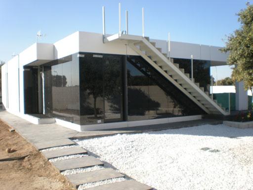 A-cero Tech Os presentamos 2 viviendas gemelas A-cero Tech ubicadas en Escalona, Toledo!!