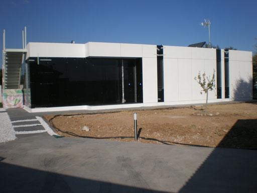 A-cero Tech Os presentamos 2 viviendas gemelas A-cero Tech ubicadas en Escalona, Toledo!!