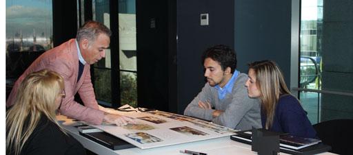 A-cero People A-cero recibe a los ganadores del concurso de fotografía de Facebook!