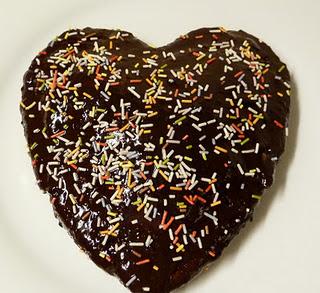 De postre, una tarta con corazón De postre, una tarta con corazón