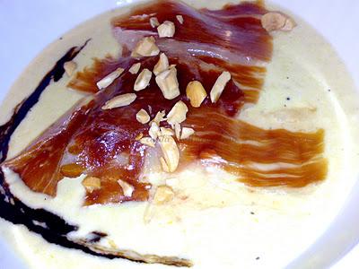 Jabugo triple equis Maximiliano sobre gambón en crema de puerros Jabugo triple equis Maximiliano sobre gambón en crema de puerros