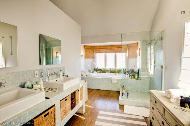SE VENDE ! LA CASA DE ENSUEÑO EN MALIBÚ DE CHARLIZE THERON SE VENDE ! LA CASA DE ENSUEÑO EN MALIBÚ DE CHARLIZE THERON
