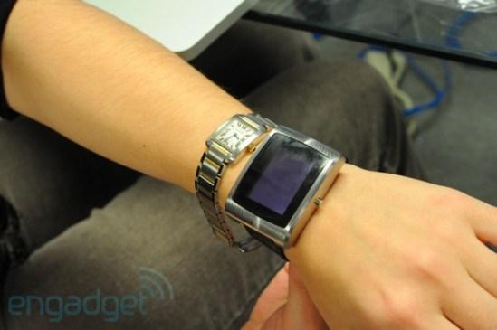 allerta-inpulse-hands-on-ces-02-sm-1262995188 Reloj inPulse Smartwatch Con Apps, por 150 dólares I Engadget