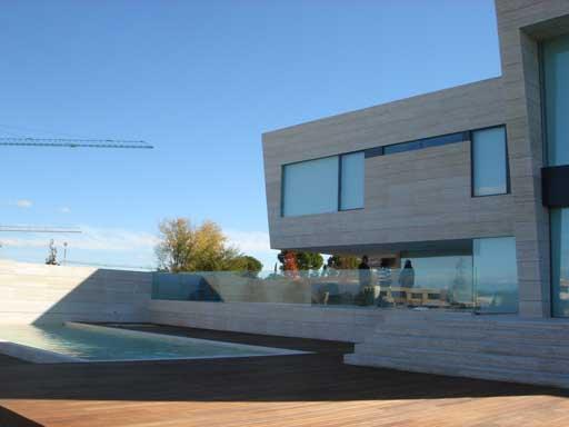 A-cero Projects A-cero presenta una vivienda unifamiliar en una exclusiva urbanización madrileña